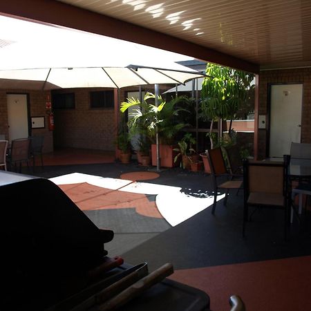 Lancaster Court Motel Бризбейн Екстериор снимка