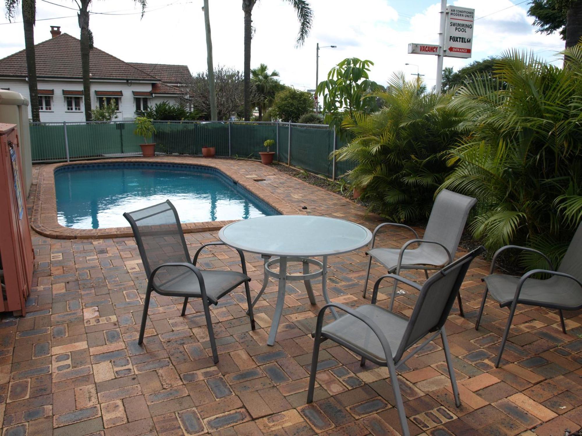 Lancaster Court Motel Бризбейн Екстериор снимка