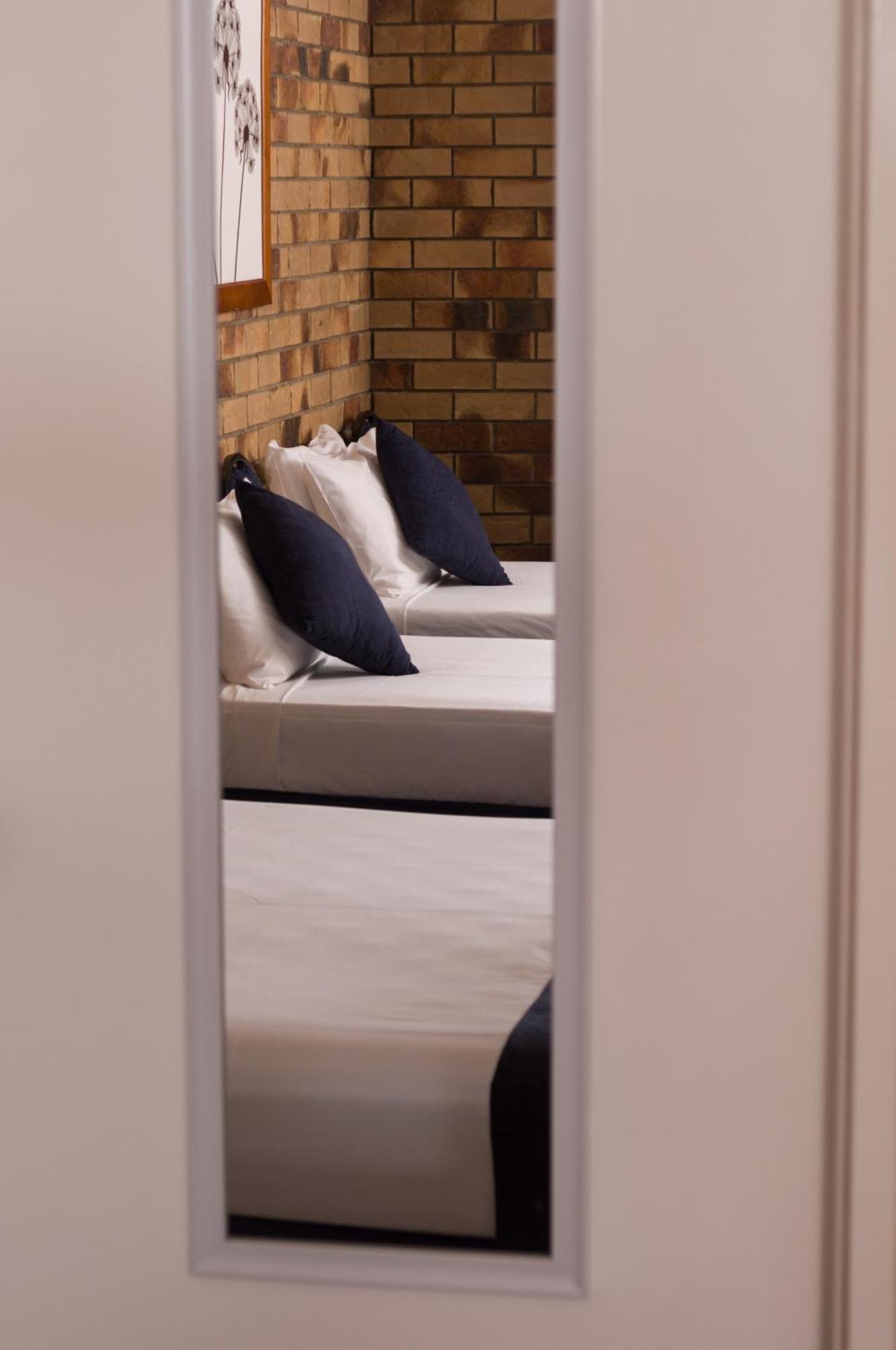 Lancaster Court Motel Бризбейн Стая снимка