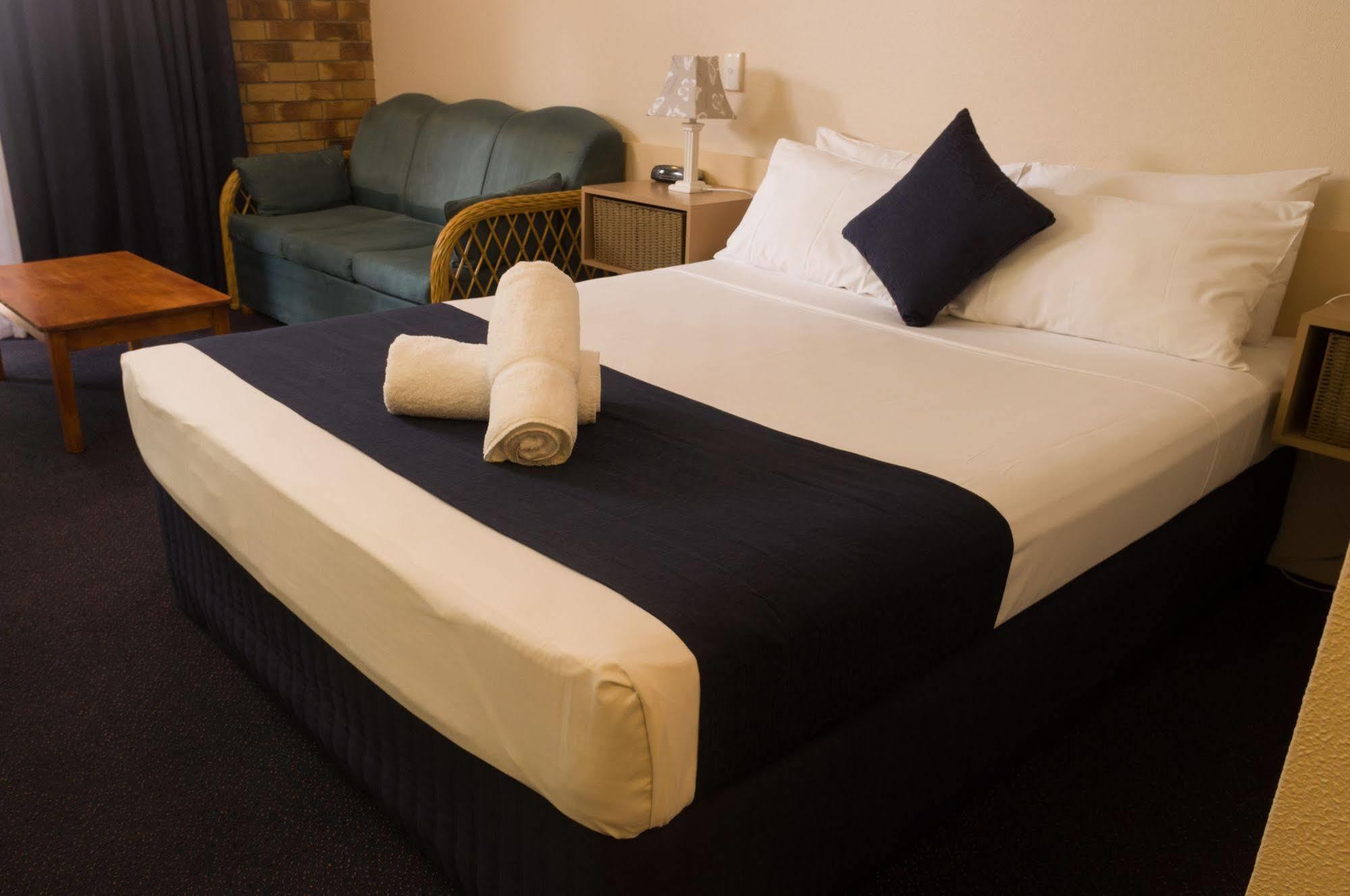 Lancaster Court Motel Бризбейн Екстериор снимка